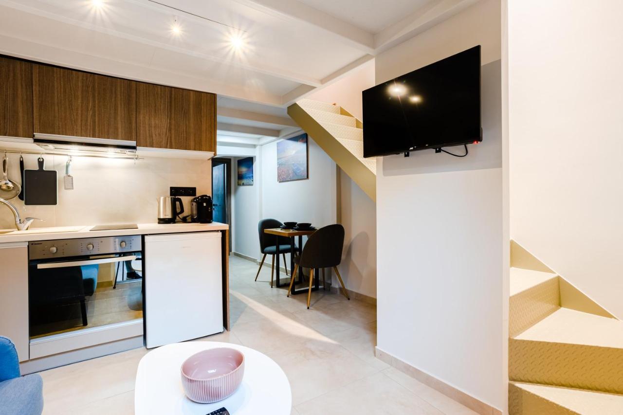 Uncover Kalamata'S Hidden Gem - Cosy City Nest Exterior photo